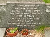 image of grave number 647808